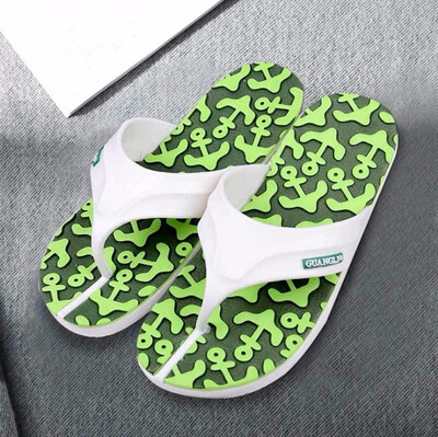 

Mens fashion slippers slip trend casual flip-flops clip feet Joker Korean sandals slippers men