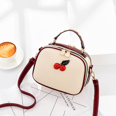 

In summer the new broadband girl 2018 fashion Korean version of the girl fresh oblique shoulder fairy girl bag