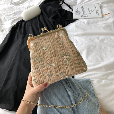 

Tailored Fashion Women Retro Leaves Weave Lace Embroidery Crossbody Bag Messenger Bag