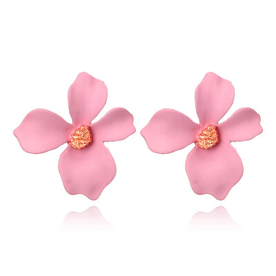 

EK588 Korean Style Cute Small Daisy Flower Stud Earrings For Women 2019 New Fashion Sweet Earrings Brincos Wholesale Jewelry