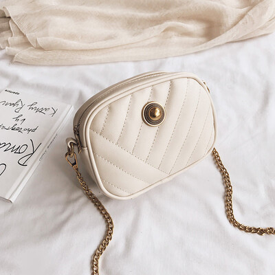 

New texture solid color striped bag female 2019 new Korean version of the wild single shoulder slung fashion chain small square bag