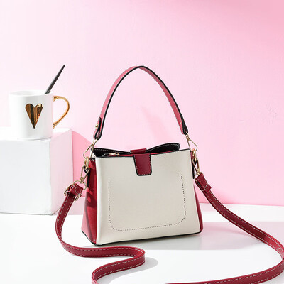 

Tailored Women Wild Messenger Bag Fashion One-Shoulder Small Square Bag