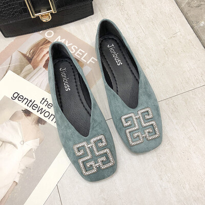 

Bean Bean Shoe Woman Summer Korean Version Baita Fangtou Shallow-mouthed Metal Square Button Single Shoe Chic Fairy