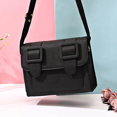 

Bright color contrast color small square bag cartoon fun two yuan small bag shoulder diagonal female bag