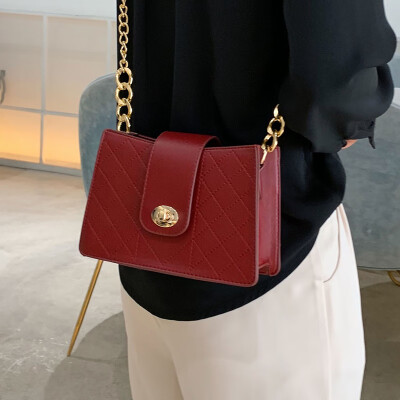 

Simple new small bag female 2019 new fashion girl rhombic chain bag fresh summer shoulder Messenger bag