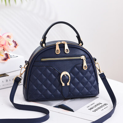 

Small bag female 2019 new cool womens bag Korean version of the fresh small fragrance style fashion shoulder Messenger bag