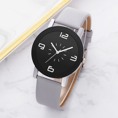 

RM Casual Fashion Monochrome Simple Digital Scale Disc Belt Strap Ladies Watch