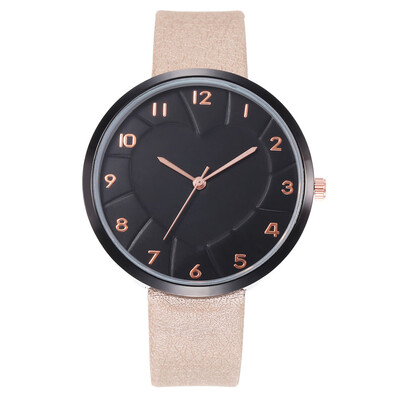 

New ladies creative heart scale belt watch casual quartz watch female student table