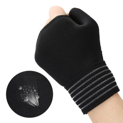 

Greensen Anti-skid Sports Weight Lifting Half Finger Wrist & Hand Protection Gym Gloves