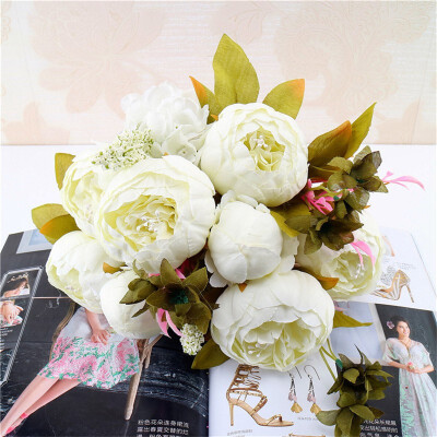 

Fake Flowers Vintage Artificial Peony Silk Flowers Wedding Home DecorationPack of 1 champagne