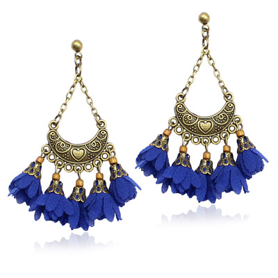 

Bohemia Hanging Flower Pendant Earrings Ear Stud Women Trendy Jewelry Elegant