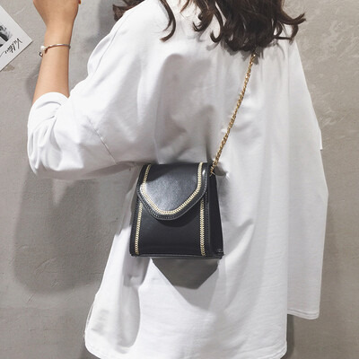 

French niche bag foreign air bag new 2019 fashion shoulder bag summer girl wild ins messenger bag