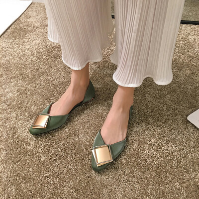 

Flat sole single shoe female Xia Han version Baitao fairy wind metal square buckle pointed soft sole overhead shallow mouth ladle