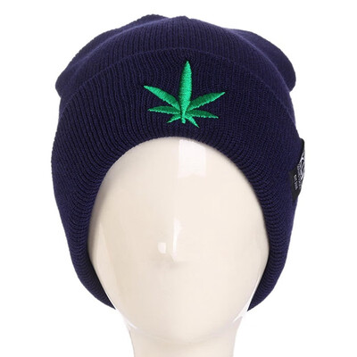 

Autumu Winter Fashion hedging cap hedging cap Cannabis leaf pattern outdoor Warm hat Couple hat