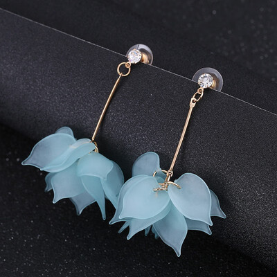 

Petal Tree Leaf Stud Earrings Maple Leaf Earrings Sweet Cute Cute Sprouting Long Girl Heart Stud Earrings