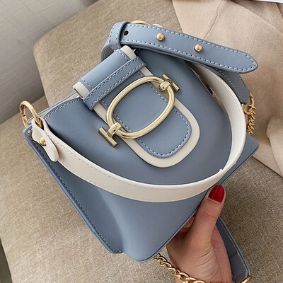 

New womens bag 2019 new Korean version handheld one shoulder bag fashion chain slanted bucket bag tide