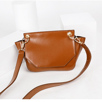 

Tailored Womens New Wings Fashion Crossbody Bag Contrast Small Bag Shoulder Bag