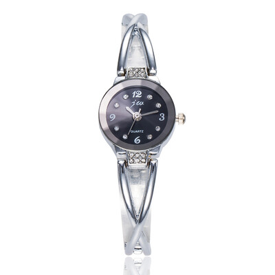 

Xianlejiao Rose Gold Bracelet Watch Luxury Atmosphere Diamond Diamond Watch