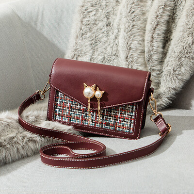 

Uh popular little girl bag fashion Korean version of small fresh single shoulder slant bag fashion 100 ins