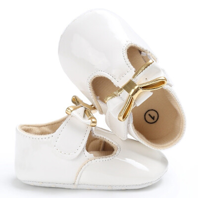 

Newborn Baby Glossy PU Crib Shoes First Walkers Anti-slipborn Babies Butterfly-Knot Shoes Prewalker 0-18M