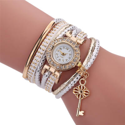 

2018 Womens fashion Jewelry Top Luxury Black Leather Bracelet Wristwatch Women Casual Elegant Watches For Women Gifts