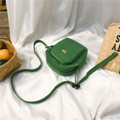 

Small bag canvas bag woman single shoulder oblique satchel student Mori hundred Han version of the ancient feeling girl ins bungee