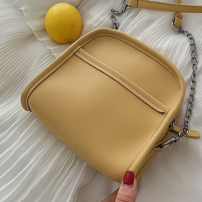 

Female 2019 spring&summer new retro semilunar bag with oblique straddling&single shoulder mini bag