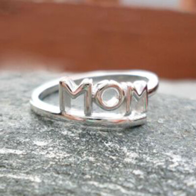 

Fashion Love Mum Ring Rose Gold Mom Character Diamond Jewelry Family Birthday Best Gift For Mother Mummy Party MotherS Day