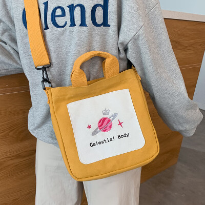 

Ins canvas bag small Messenger bag female 2019 new wave Korean version of the wild Sen shoulder portable Harajuku wind cloth bag