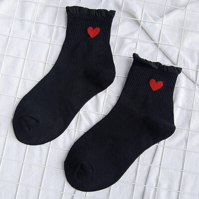 

Kawaii Women Heart Pattern Soft Breathable Ankle-High Cute Casual Cotton Socks