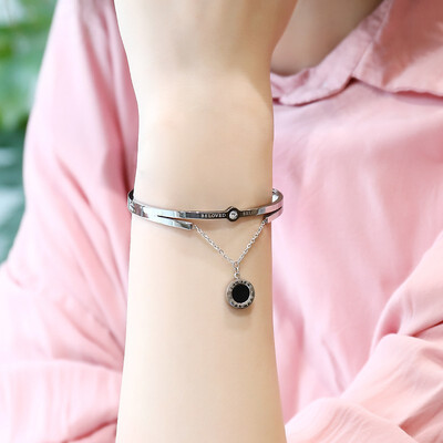 

Cold wind bracelet female models chic bracelet simple small fresh bracelet strings Sen network red bracelet