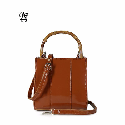 

ESHUNFA 2019 nueva moda sección de bambú simple para mujer bolso de charol color sólido hombro Messenger bag ES1338 4312
