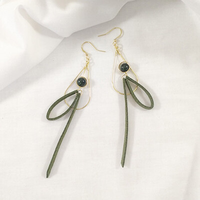 

Top Quality Fashion Women Dangle Earring Green Leather Beads Long Pendant Gold Earrings Boucle Doreille Pendante Femme