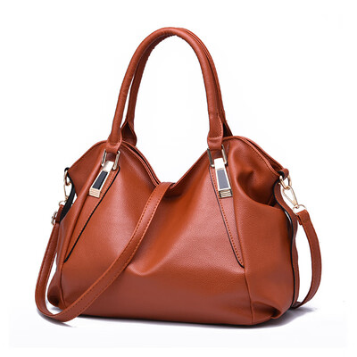 

Diagonal Shoulder Handbags