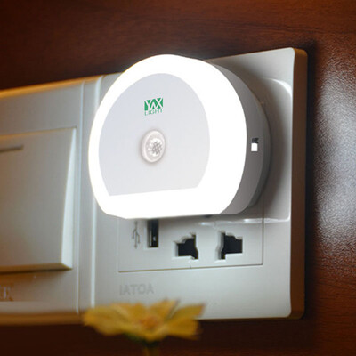 

YWXLight LED Night Light With Dual USB Charger Plug Sensor Lamp AC 110 - 240V