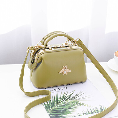 

Female bag 2018 new bag female Korean version of the stereotype embroidery thread fashion handbags Messenger shoulder bag