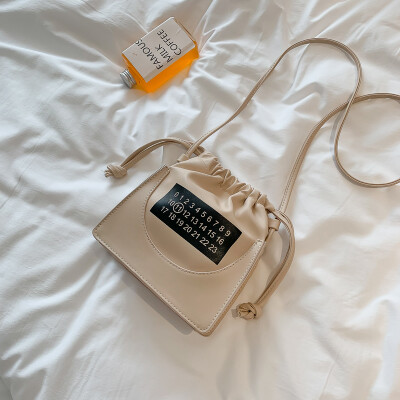 

Summer chic popular creative bucket bag small bag woman 2019 new Korean version 100 lap personality single shoulder oblique satche