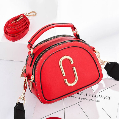 

New small bag girl fashion single shoulder handheld splice girl mini oblique satchel ins overheated