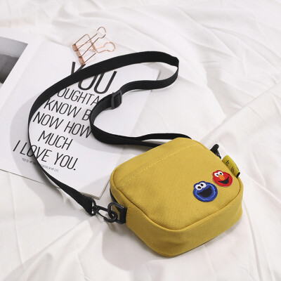 

Canvas bag small bag female 2019 new ins super fire cartoon girl cloth bag casual broadband shoulder Messenger bag