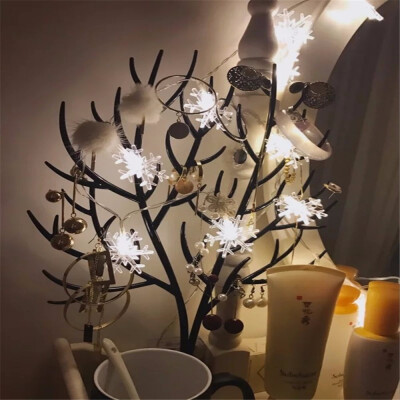 

Gobestart 15M 10 LED Snowflakes Shape String Lights Party Wedding Christmas Decor Lights