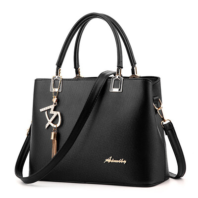 

2017 New Designer High Quatity Casual Shoulder Messenger Crossbody Totes Women Bags Fashion Vintage PU Leather Handbags