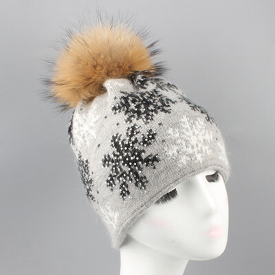 

Winter Hat Scorpion Fur Pom Pom Bobble Women Rhinestone Snowflake Knitted Beanie Hat Christmas Gift