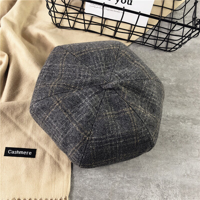 

Han version of beret womens winter casual plaid painter hat hundred-set temperament hair pumpkin hat literary retro hat tide