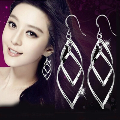 

New Fashion Dainty Small Flower Heart Wing Bow Crown Zircon Simulated Pearl Star Stud Earrings for Women Tiny Jewelry