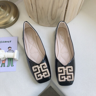 

Ins English small leather shoes womens water drill students hundred set up retro flat primer leather shallow mouth top shoes