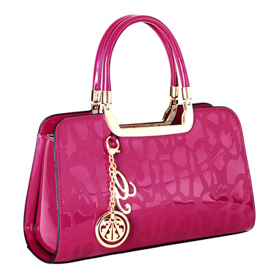 

Fashion Russia style women handbag crossbody Bags high quality patent leather shoulder bags pendant tote messenger bag Clutches