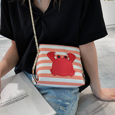 

Female bag 2019 new wild small crab chain bucket bag summer small fresh messenger bag ins net red packet