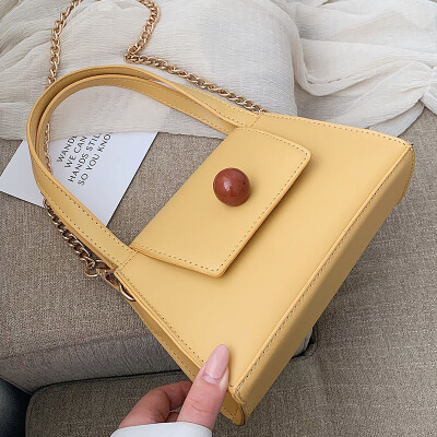 

Small bag women 2019 new Korean version of simple Joker shoulder bag fashion western style slung small square bag tide