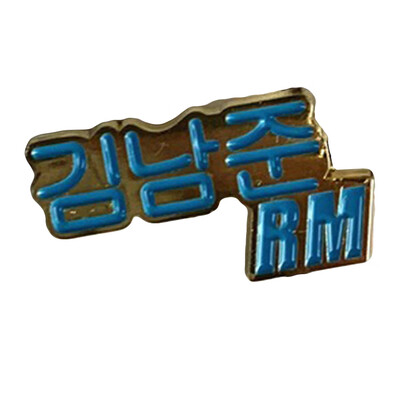 

Kpop BTS EXO Blackpink Twice GOT7 Cute Q Version Badge Cute Cartoon Brooch Bag Pendant Boys Girls Accessories Hot Gift for Fans