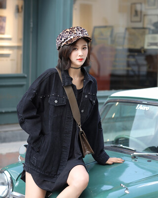 

Korean version of the spring&summer leopard hat British fashion painter newspaper boy hat net red hair Beret ins